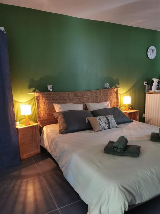 Bed and Breakfast Les Lits De L'Arz Malansac Zewnętrze zdjęcie